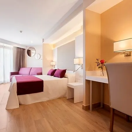 Beverly Park & 4* Blanes