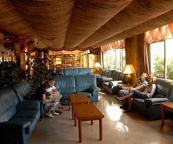 贝弗利公园酒店及水疗中心