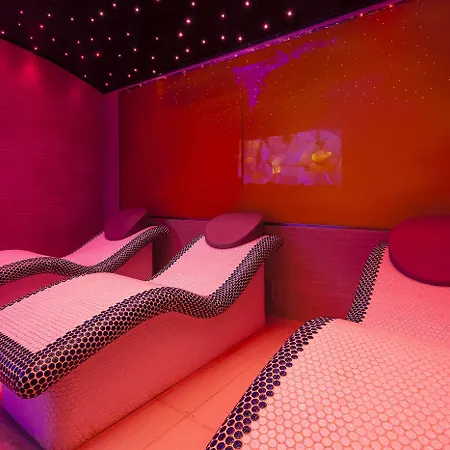 ビバリー パーク ＆ スパ