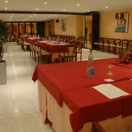 贝弗利公园酒店及水疗中心