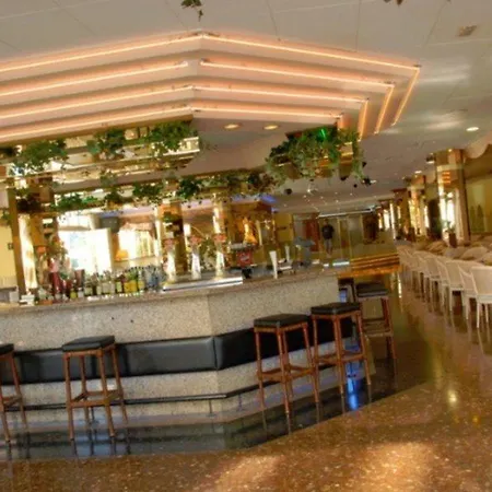 Beverly Park & 4* Blanes