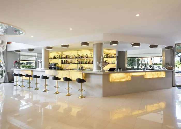 Hotell Beverly Park &