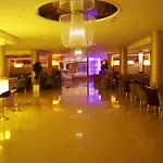 ビバリー パーク ＆ スパ 4* ブラナス