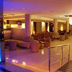 Beverly Park & 4*