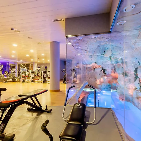 Beverly Park & 4* Blanes