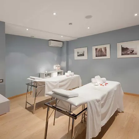 Beverly Park & Hotel 4*