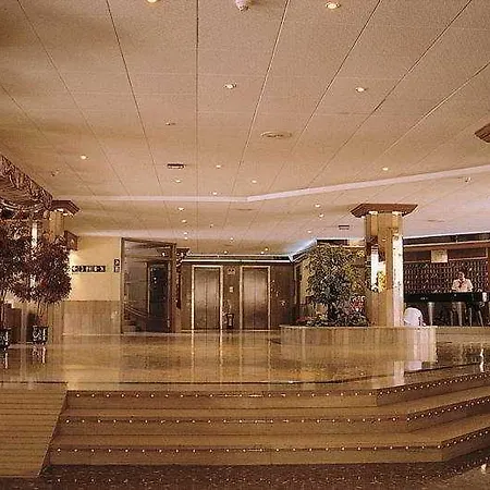 Beverly Park & 4*