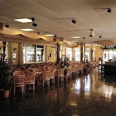 Beverly Park & Hotel Blanes