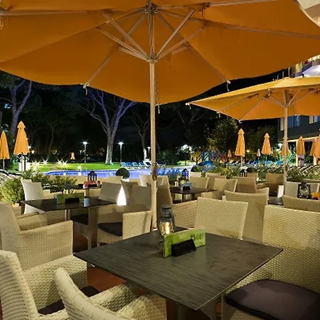 Beverly Park & 4* بلانيس